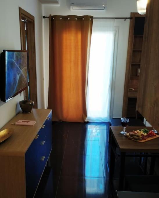 Xenofon'S Cozy Apartment Corfu  Екстер'єр фото